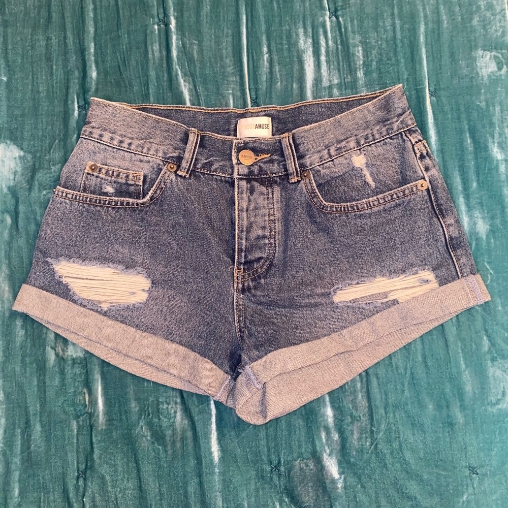 AMUSE SOCIETY DENIM SHORTS size 25